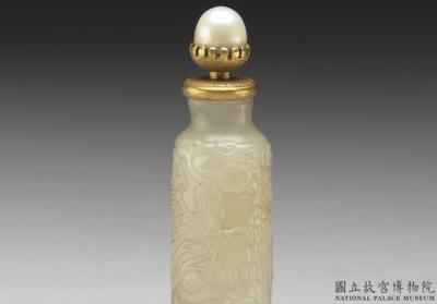 图片[2]-Jade snuff bottle with qilin beast, phoenix, tortoise, and dragon decoration of the Four Spirit animals (set of four), Qing dynasty, 18th century-China Archive